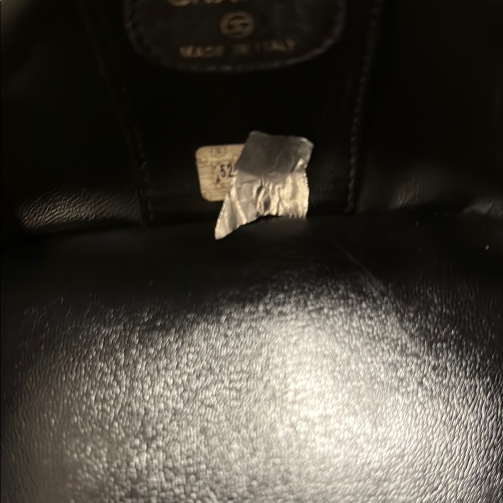 Chanel Black Leather Vanity Case - Picture 15 of 16